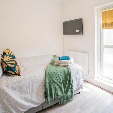 Small Private Studio Rooms In The Heart Of Angel London Luaran gambar